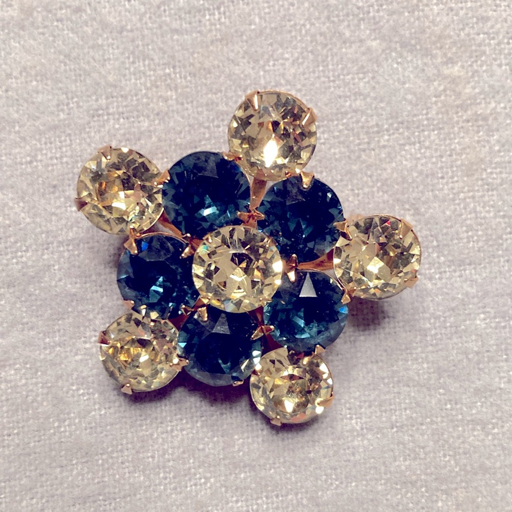 Rhinestone brooch
